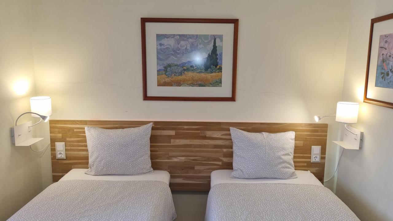 Margarida Guest House - Rooms Алмада Екстер'єр фото